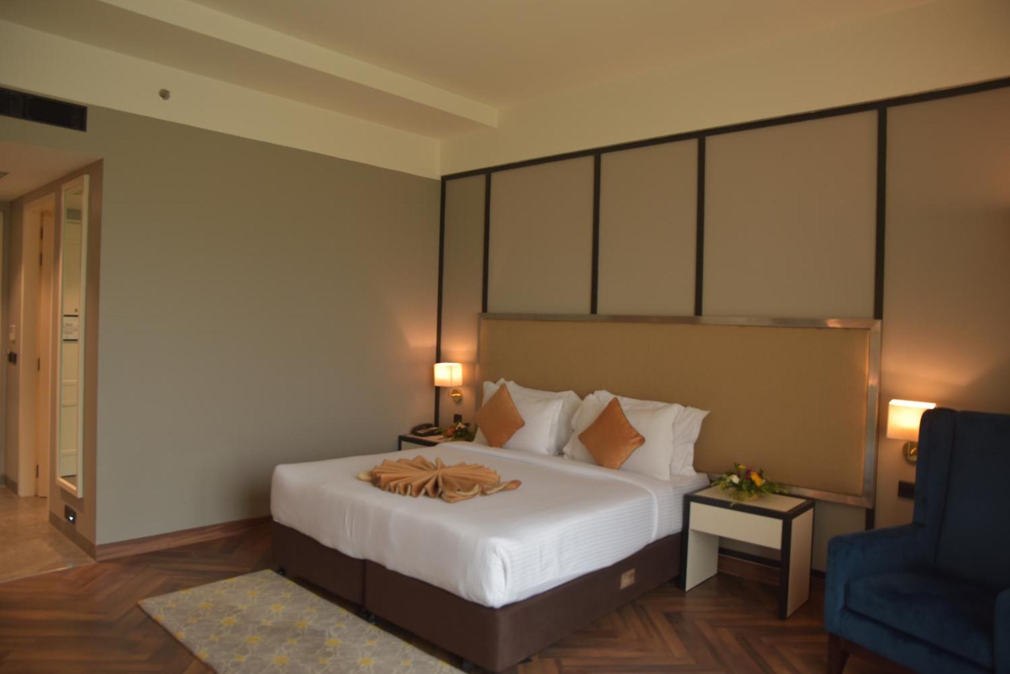 Hotel Polo Towers Agartala Extérieur photo